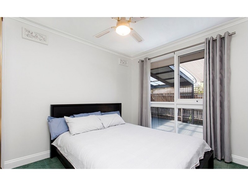 38 Laura Road, Knoxfield VIC 3180