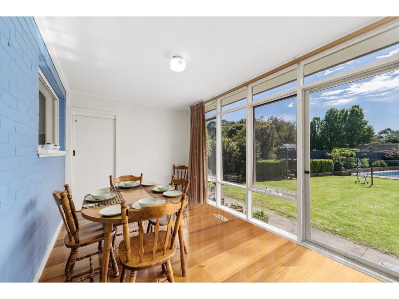94 Harley Street North, Knoxfield VIC 3180