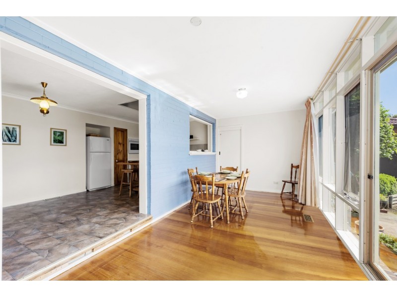 94 Harley Street North, Knoxfield VIC 3180