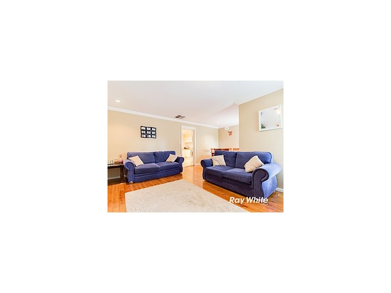 33 Norma Crescent South, Knoxfield VIC 3180