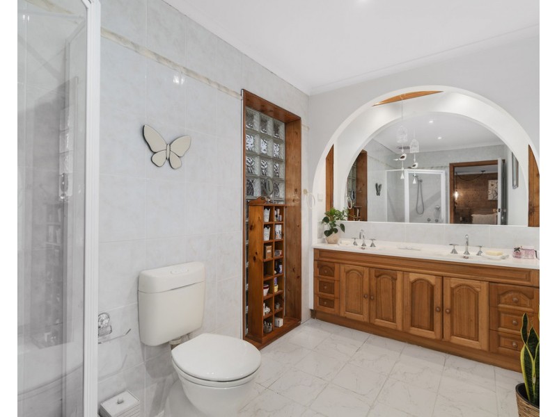 36 Sheppard Drive, Scoresby VIC 3179