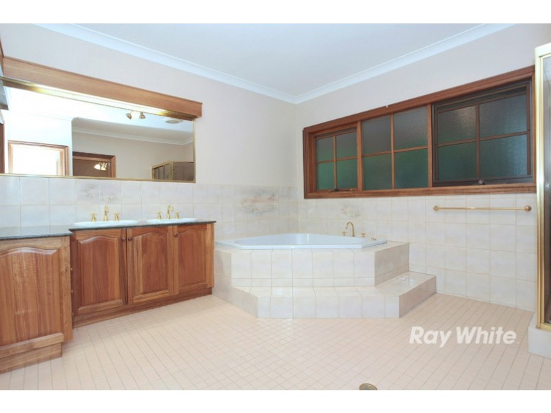 31 Livingstone Road, Vermont South VIC 3133