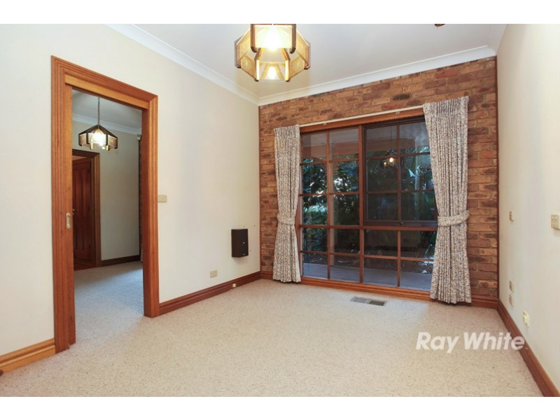 31 Livingstone Road, Vermont South VIC 3133