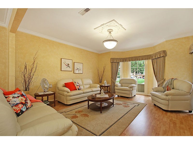 4 Hillard Court, Wheelers Hill VIC 3150