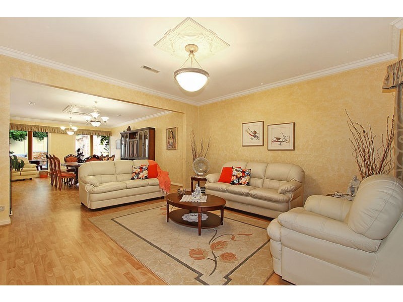 4 Hillard Court, Wheelers Hill VIC 3150