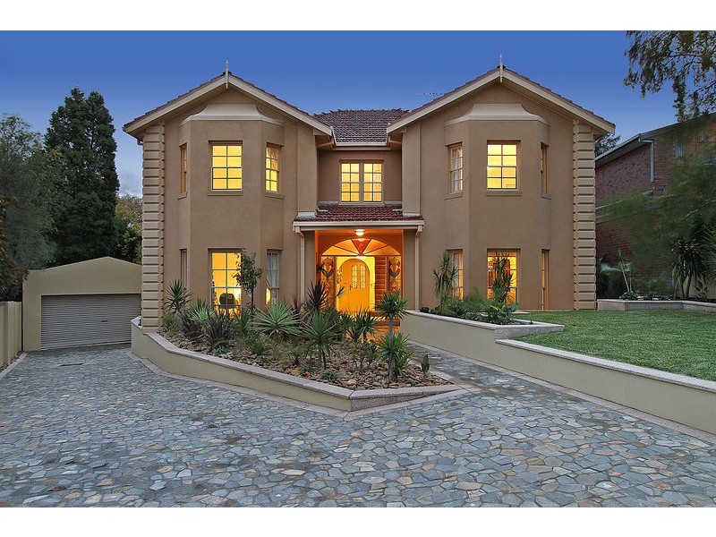 4 Hillard Court, Wheelers Hill VIC 3150