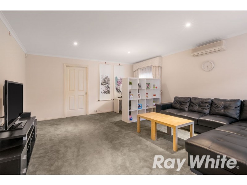 2/7 Leo Close, Wantirna South VIC 3152