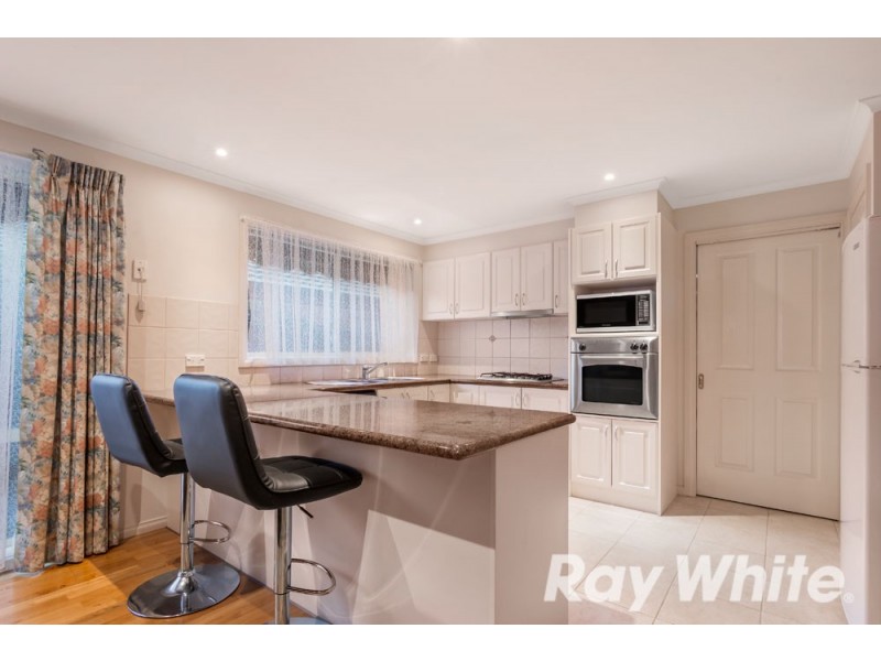 2/7 Leo Close, Wantirna South VIC 3152