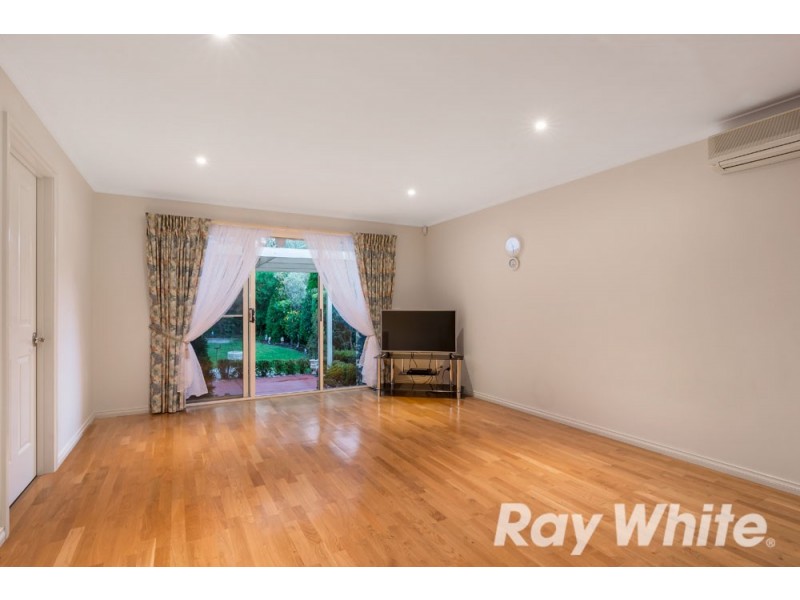 2/7 Leo Close, Wantirna South VIC 3152