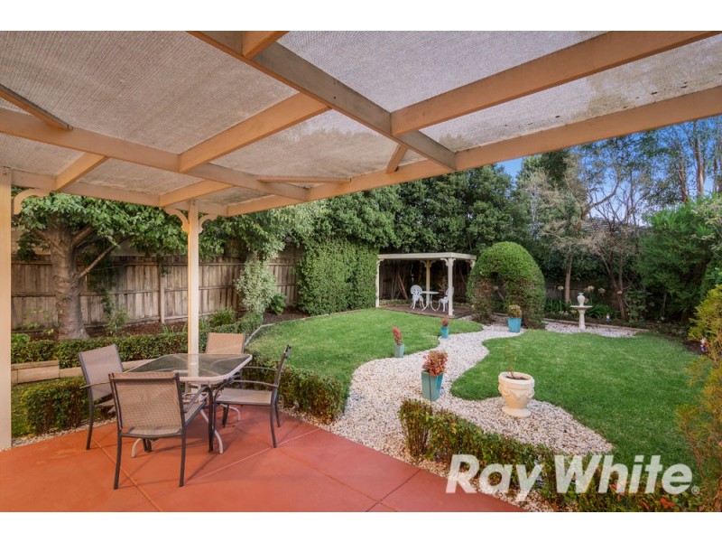 2/7 Leo Close, Wantirna South VIC 3152