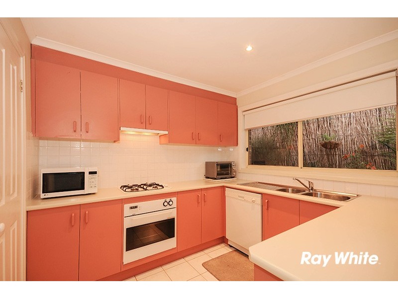 5/8 Mendora Crescent, Wantirna South VIC 3152