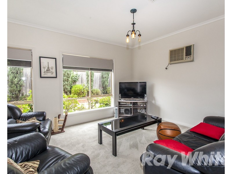 1/27 White Road, Wantirna South VIC 3152