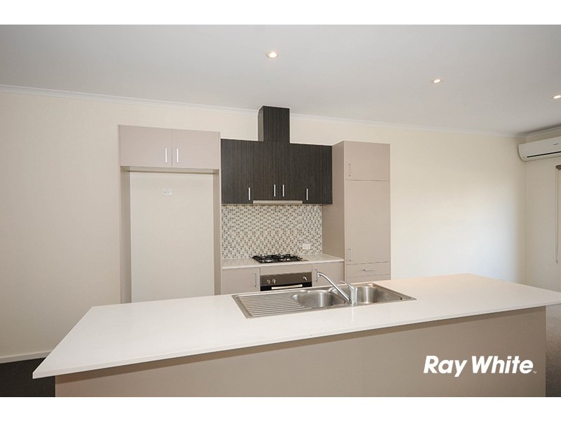 13/3-5 Milton Street, Ferntree Gully VIC 3156
