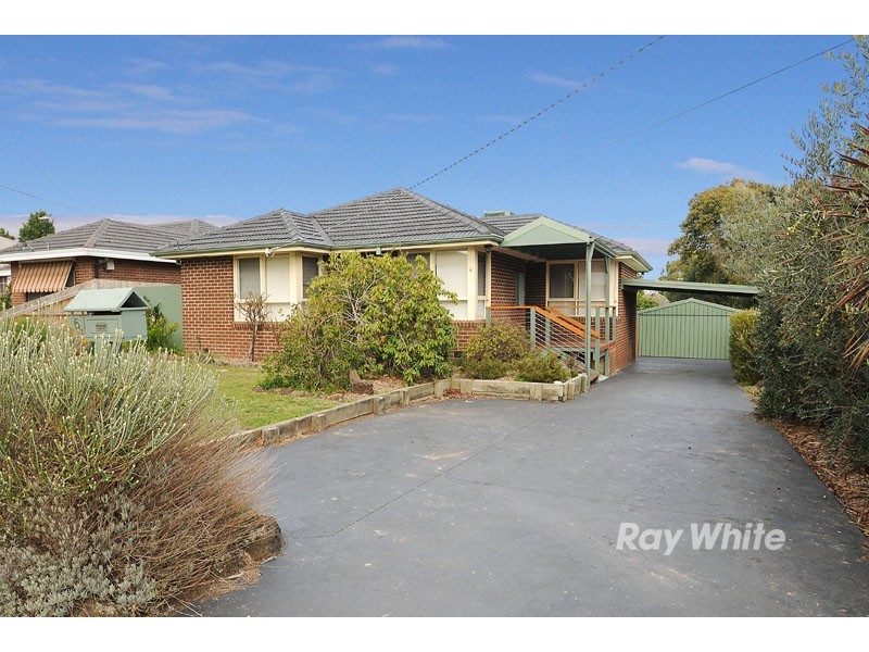 6 Russell Crescent, Boronia VIC 3155