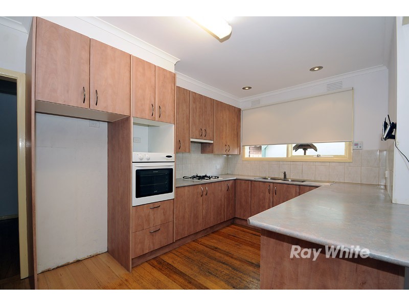 6 Russell Crescent, Boronia VIC 3155