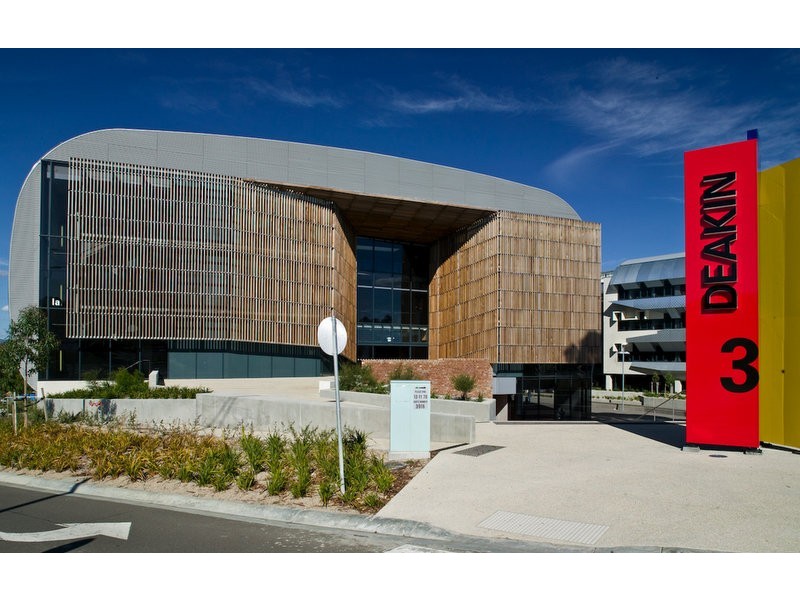 11 Berry Yung Avenue, Burwood VIC 3125