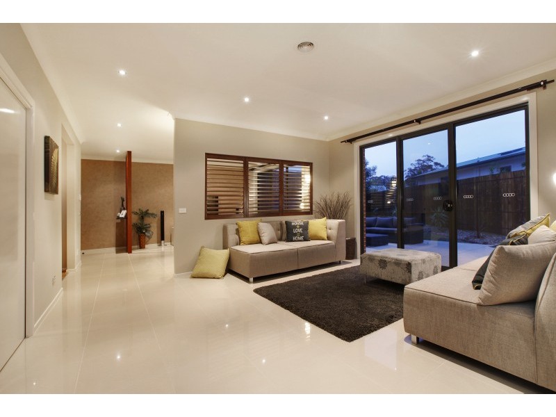 2/5 Ingrid Street, Scoresby VIC 3179