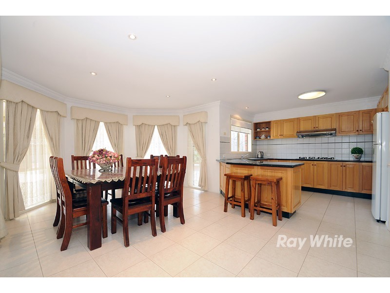 5 Don Eva Court, Rowville VIC 3178