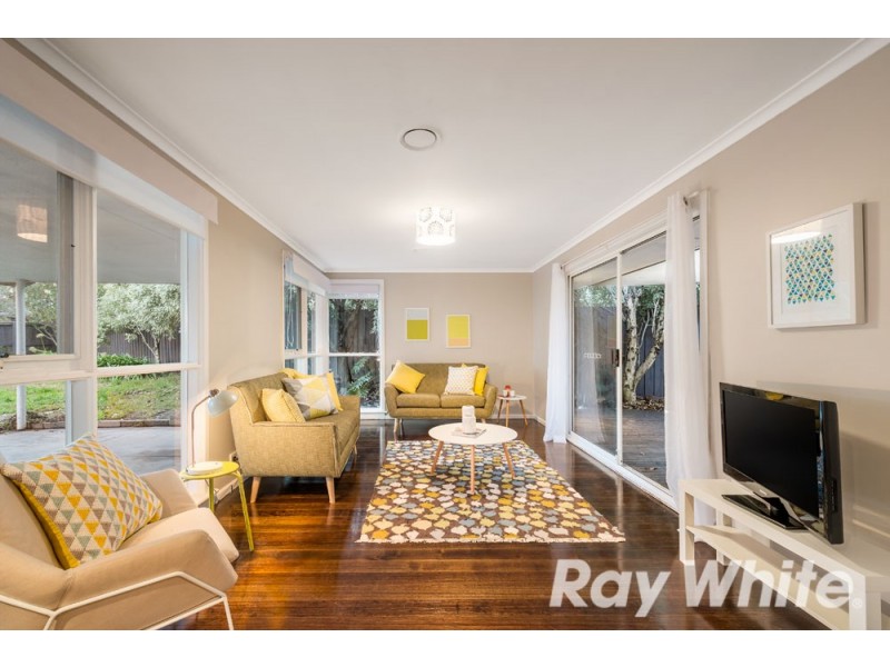 17 Moonah Road, Wantirna South VIC 3152