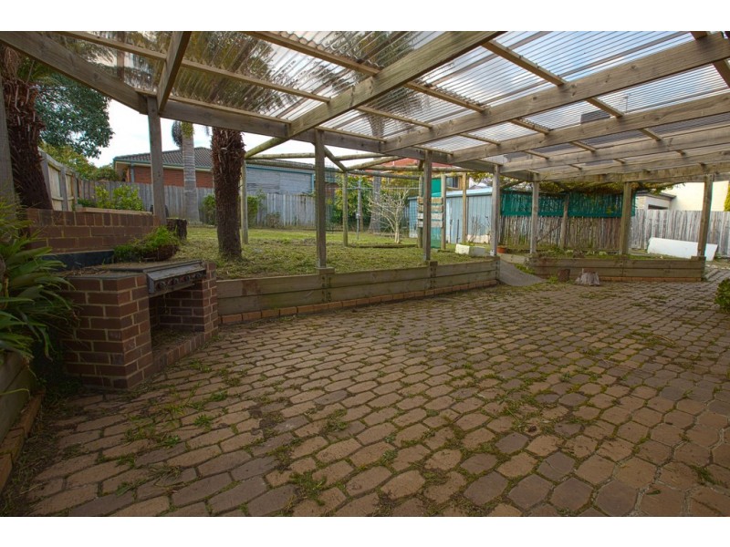 13 Arbroath Road, Wantirna South VIC 3152