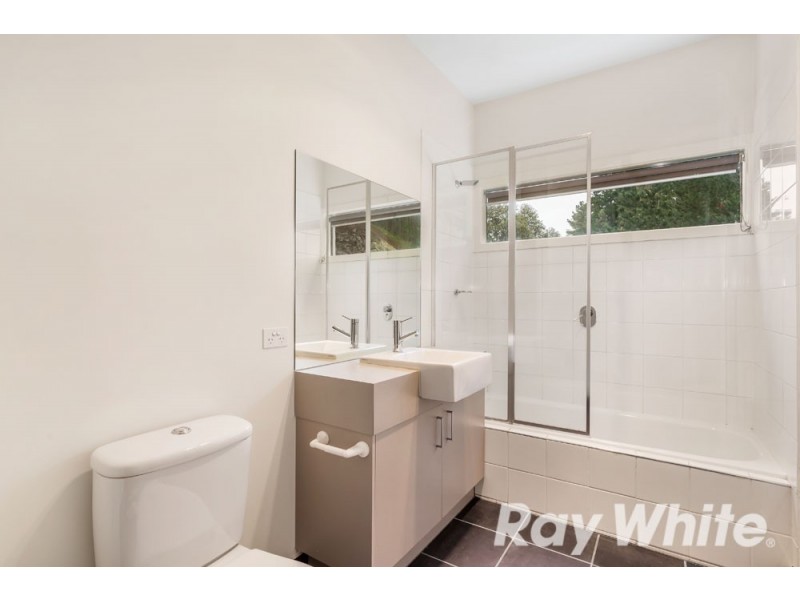 9/3-5 Milton Street, Ferntree Gully VIC 3156