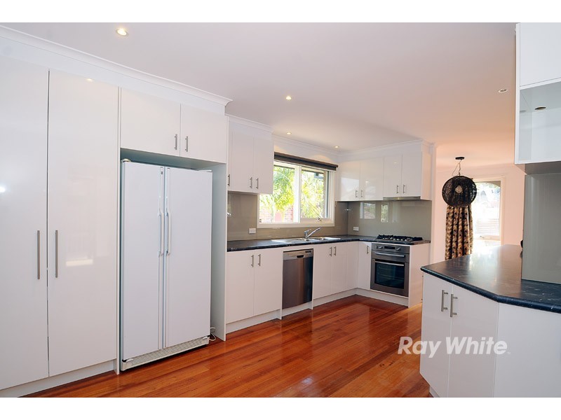 30 Mareeba Crescent, Bayswater VIC 3153