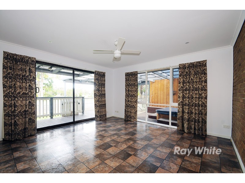 30 Mareeba Crescent, Bayswater VIC 3153