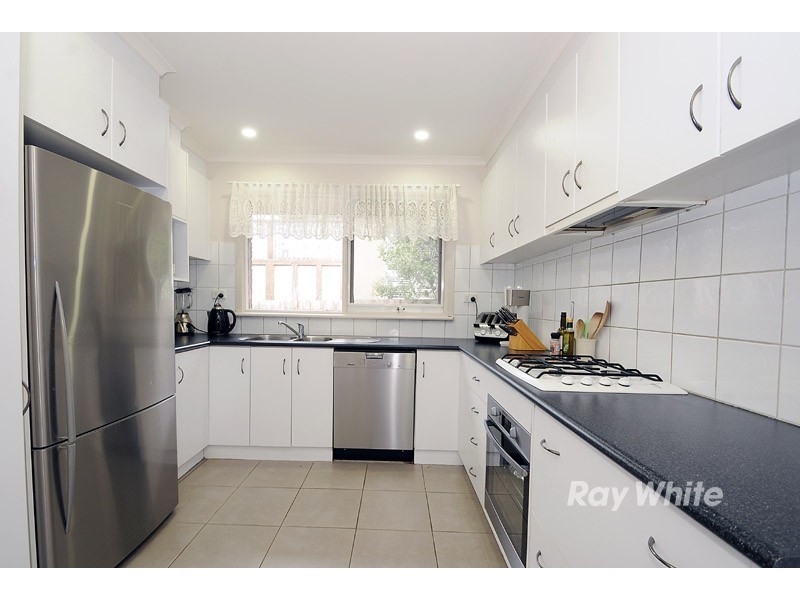 26 Bellbird Drive, Wantirna VIC 3152