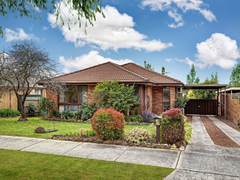 24 Valleyview Drive, Rowville VIC 3178