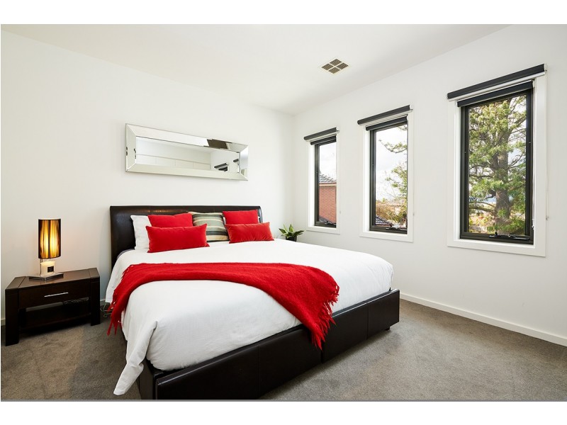 11/60A Wakley Crescent, Wantirna South VIC 3152