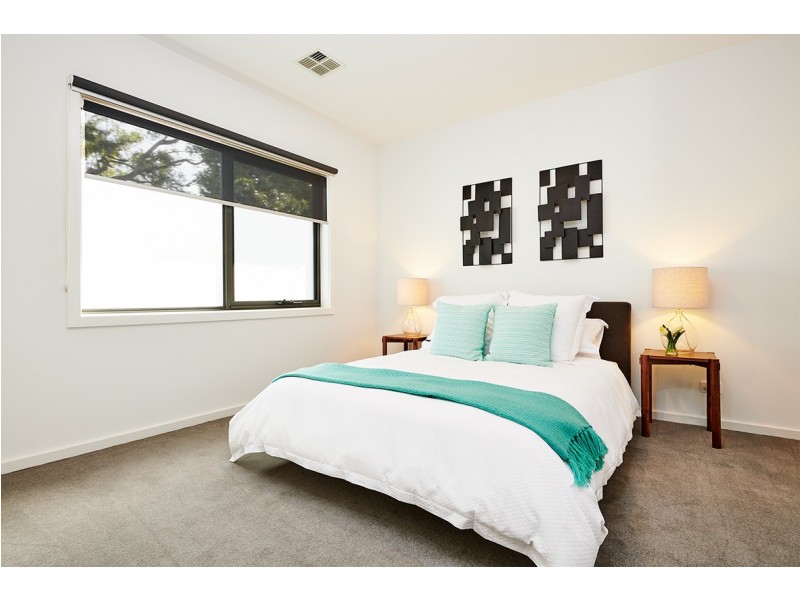 11/60A Wakley Crescent, Wantirna South VIC 3152