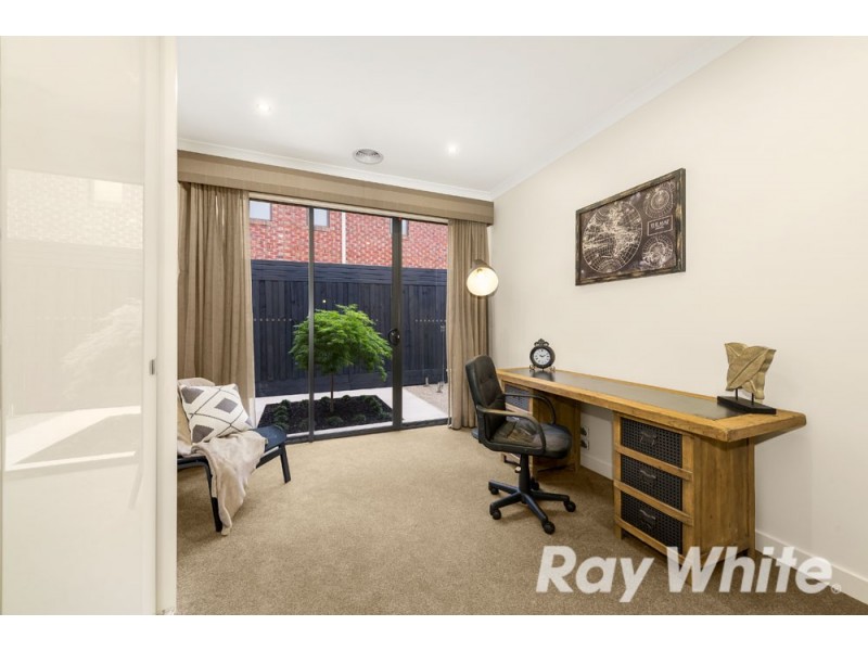 16 Gravillia Grove, Wantirna South VIC 3152