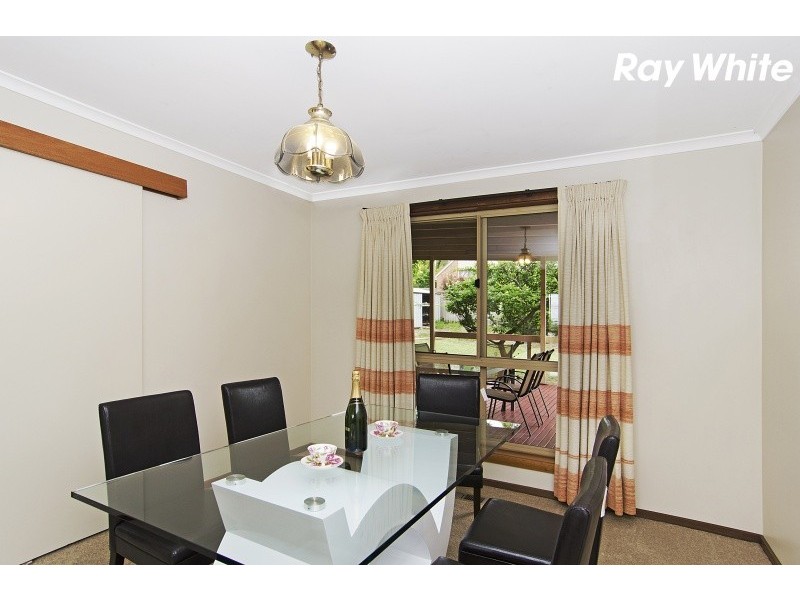 6 Talwood Close, Wantirna South VIC 3152