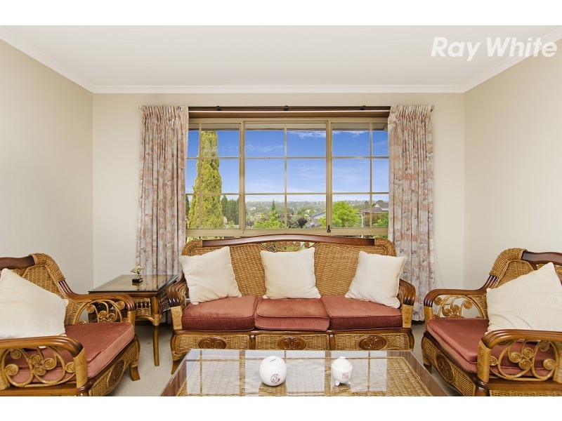 6 Talwood Close, Wantirna South VIC 3152