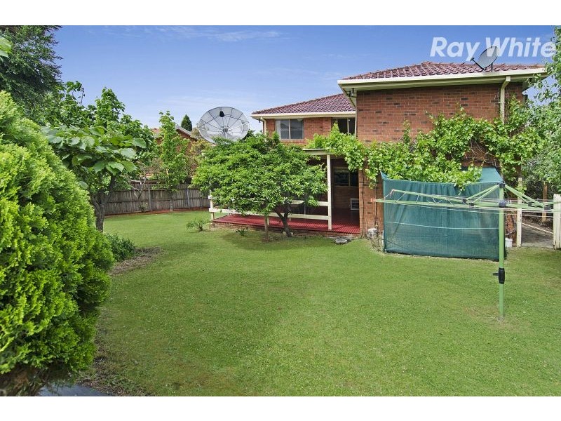 6 Talwood Close, Wantirna South VIC 3152