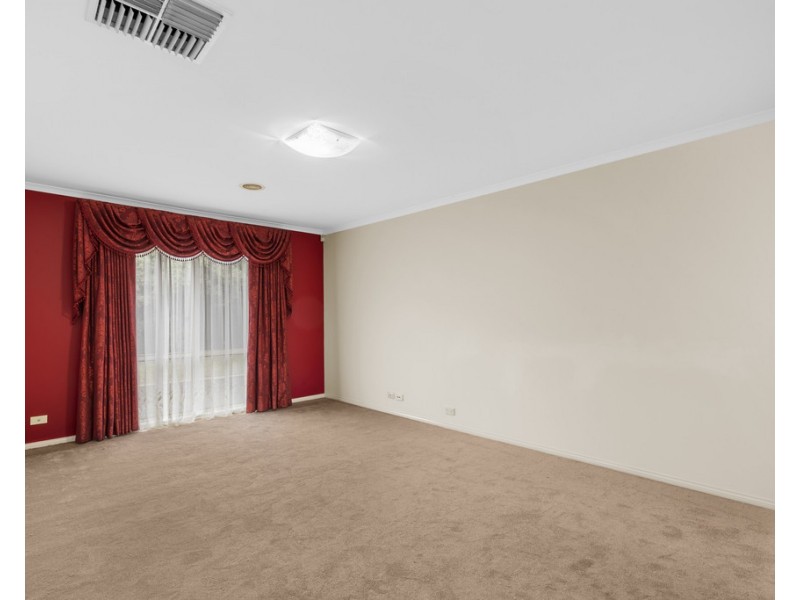 10 Marianna Place, Wantirna South VIC 3152