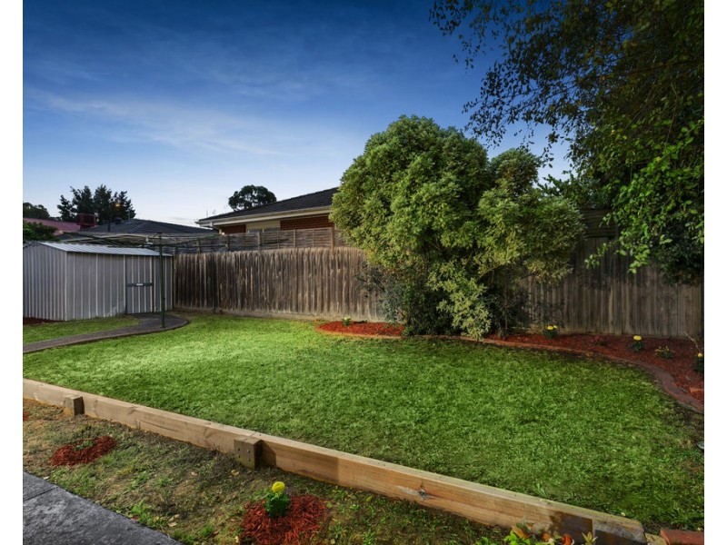 10 Marianna Place, Wantirna South VIC 3152