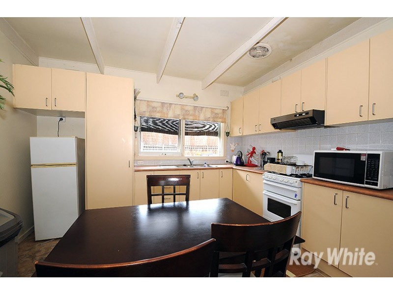 4A Pentlowe Road, Wantirna South VIC 3152