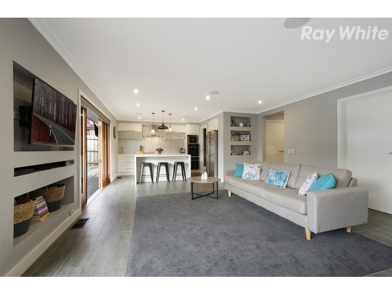 23 Sandra Court, Knoxfield VIC 3180