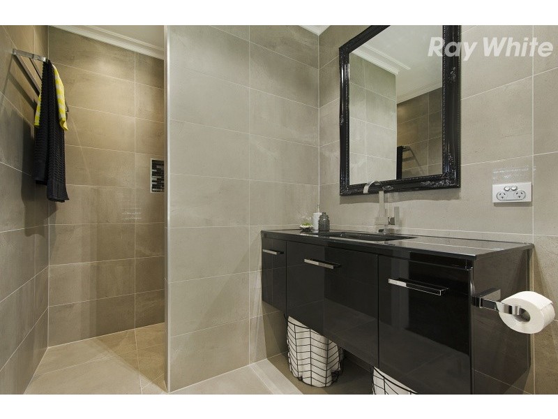 23 Sandra Court, Knoxfield VIC 3180