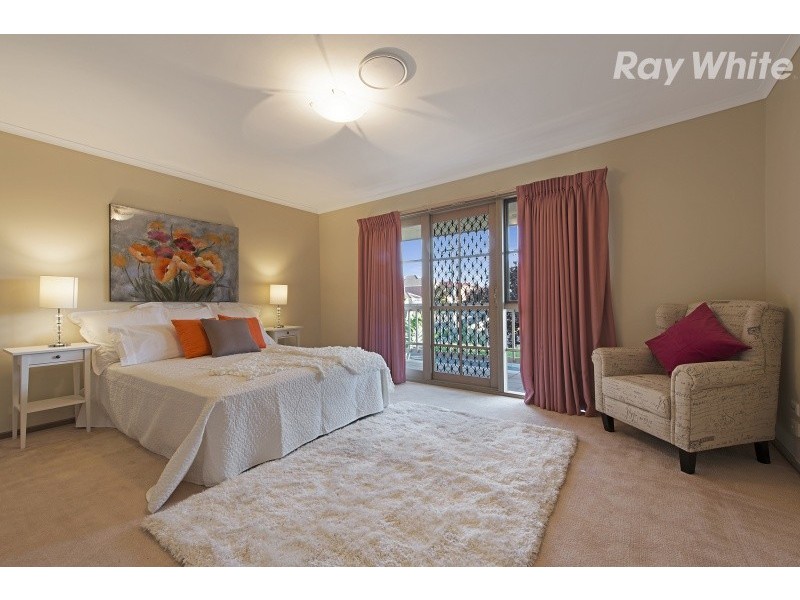 30 Cathies Lane, Wantirna South VIC 3152