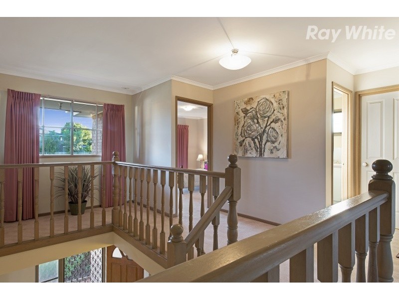 30 Cathies Lane, Wantirna South VIC 3152