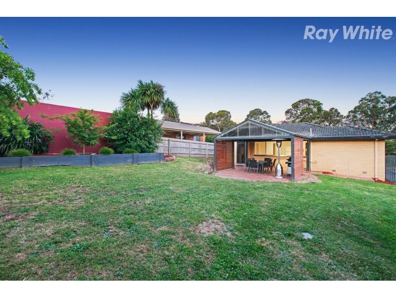 21 Mareeba Crescent, Bayswater VIC 3153