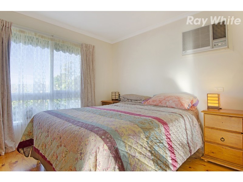 8 Helpmann Street, Wantirna South VIC 3152