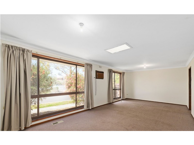 1 Michele Drive, Scoresby VIC 3179