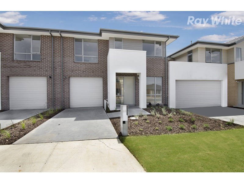 48 Grove Way, Wantirna South VIC 3152
