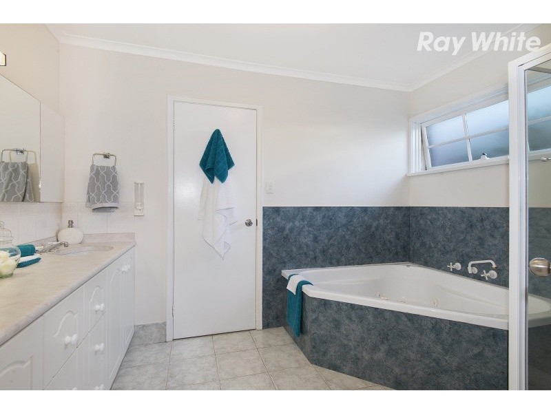 34 Shetland Drive, Wantirna VIC 3152