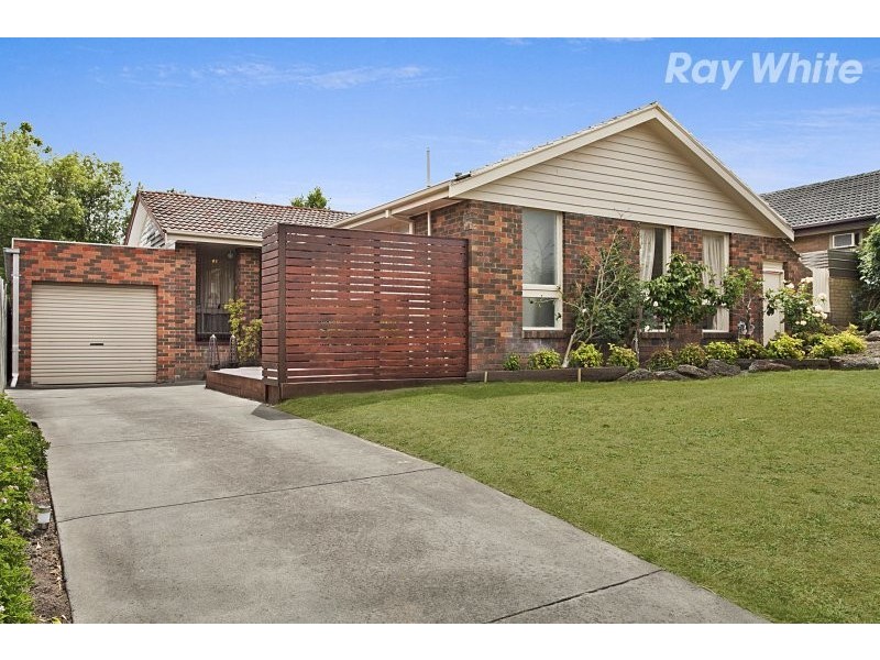 4 Winterton Court, Wantirna VIC 3152