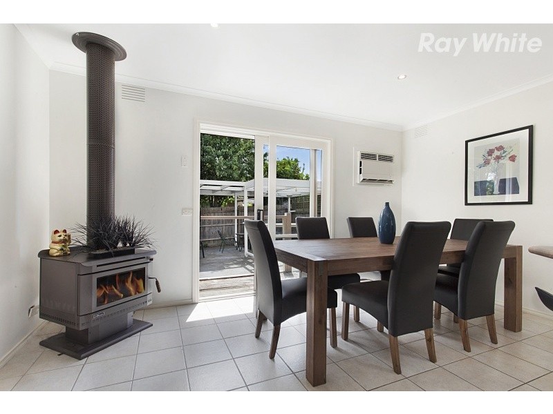 4 Winterton Court, Wantirna VIC 3152