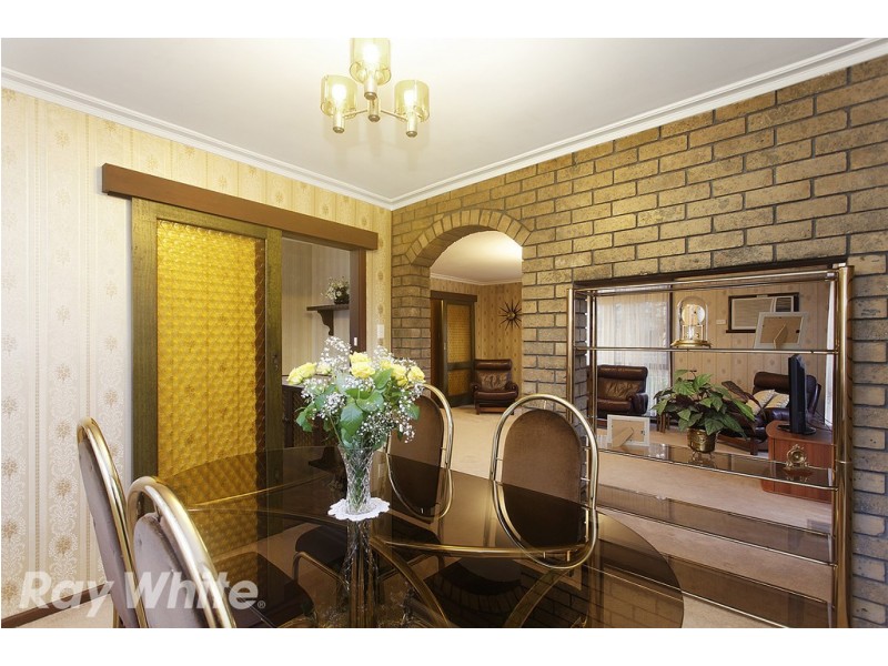 23 Aldrin Drive, Mount Waverley VIC 3149